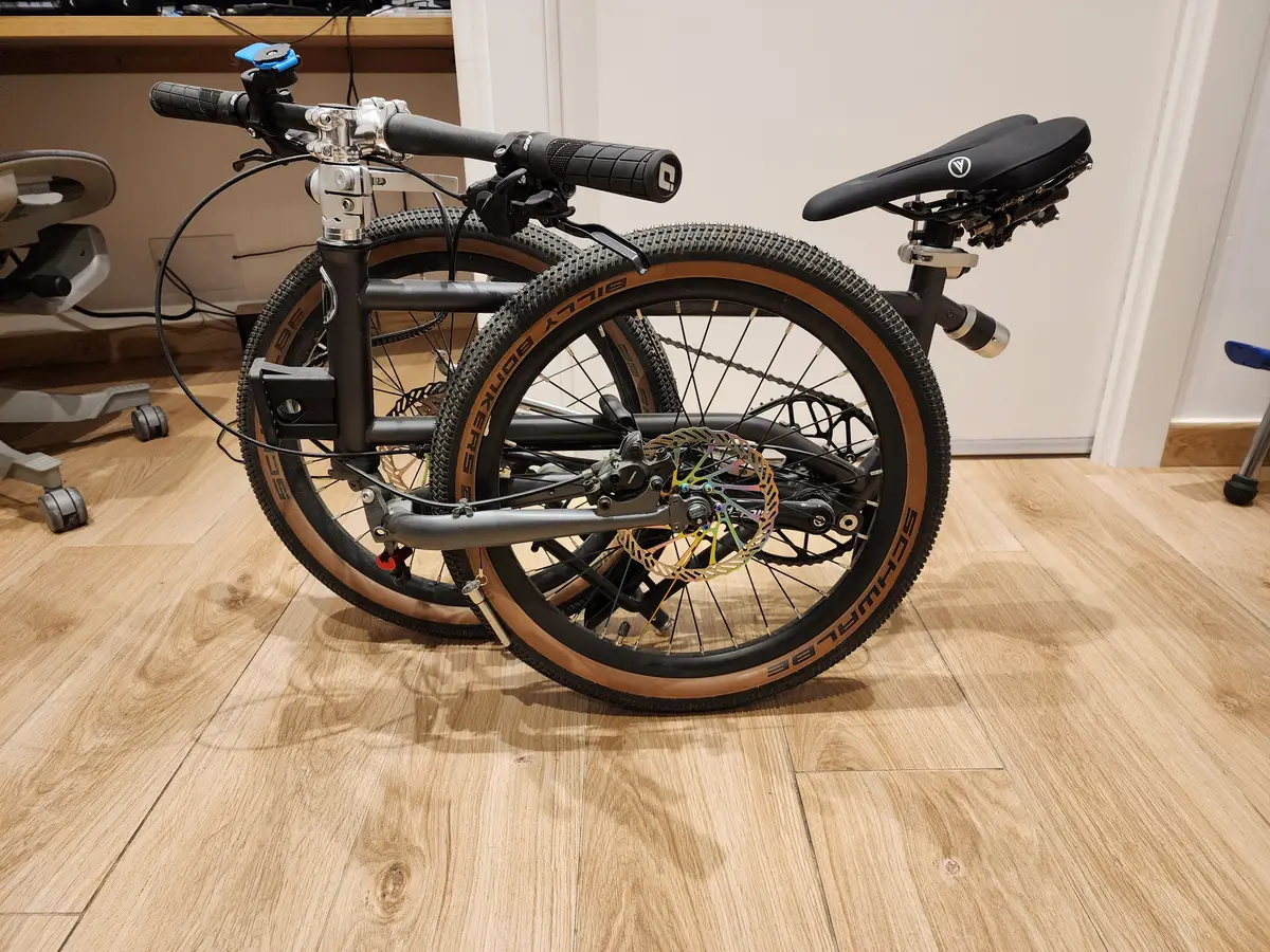 Vello (gravel) — Folding